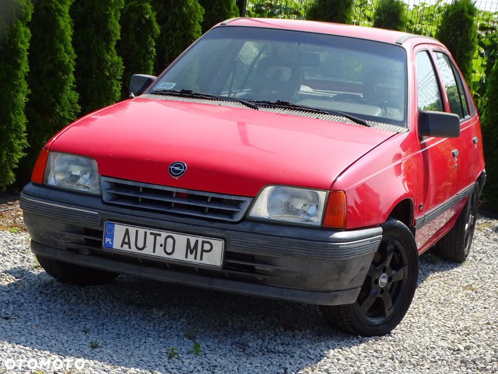 Opel Kadett 1.4 LS - 25