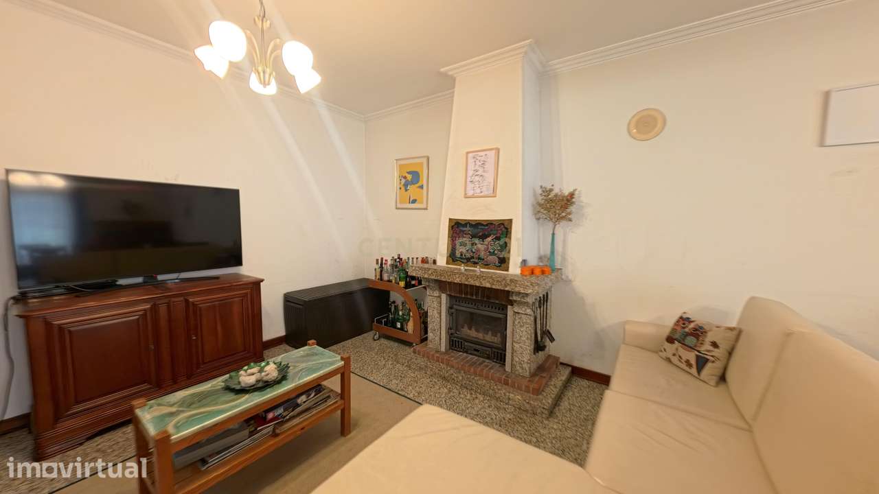 Apartamento T3 duplex em Viseu - Grande imagem: 4/16