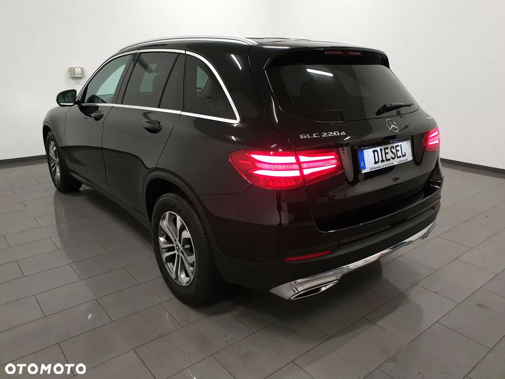 Mercedes-Benz GLC - 4