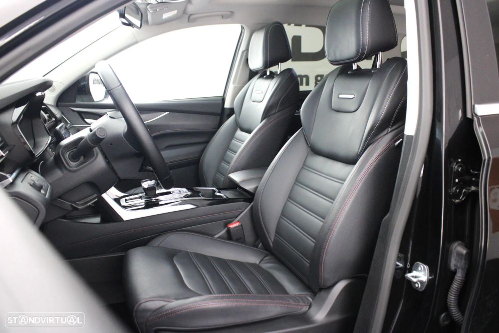 Maxus Euniq 6 Standard - 33