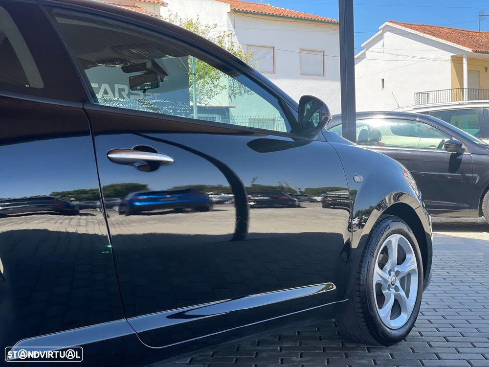 Alfa Romeo MiTo 0.9 T TwinAir Urban - 9