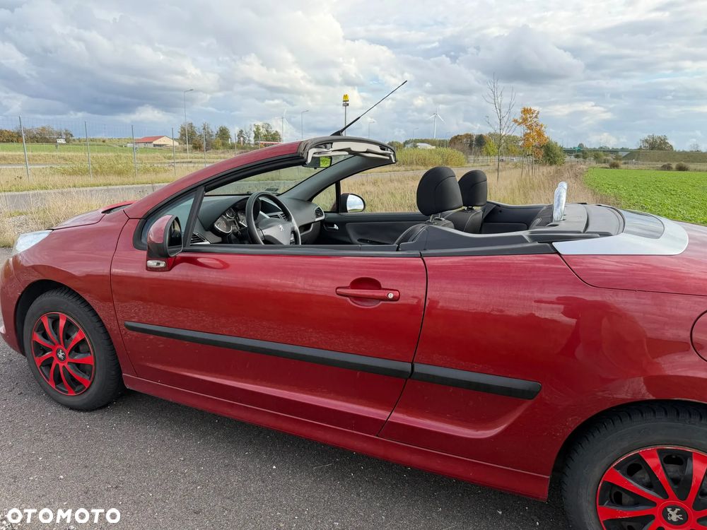 Peugeot 207 - 9