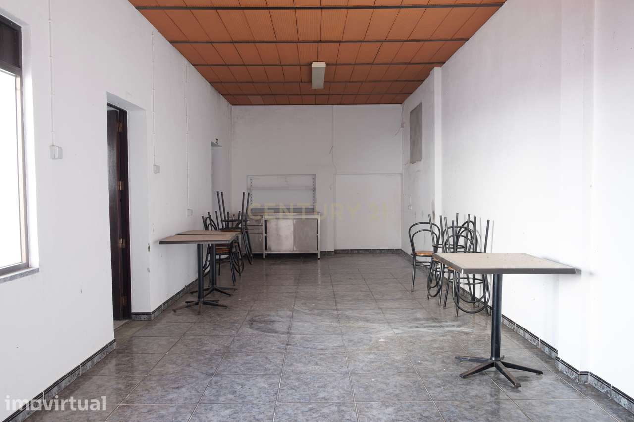 Café Snack-Bar no Centro da Aldeia da Luz – Excelente Oportunidade de - Grande imagem: 5/13