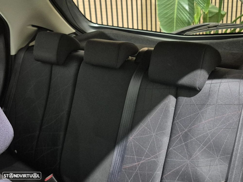 Mazda 2 1.3 MZR Comfort - 10