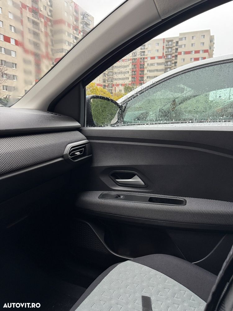 Dacia Logan ECO-G 100 MT6 Expression - 11