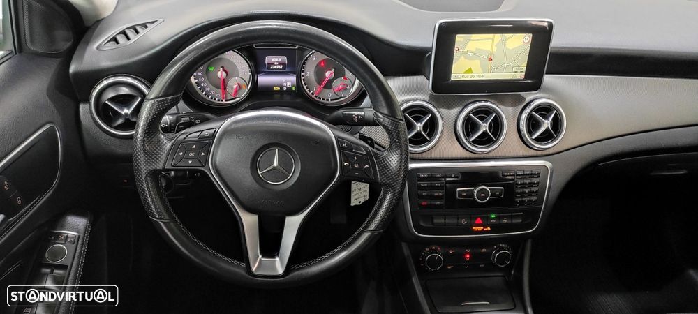 Mercedes-Benz GLA 200 CDI Urban Aut. - 25