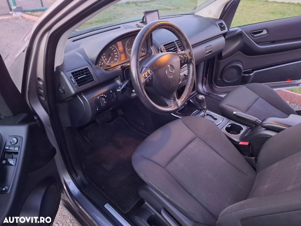 Mercedes-Benz A 160 CDI Autotronic - 5