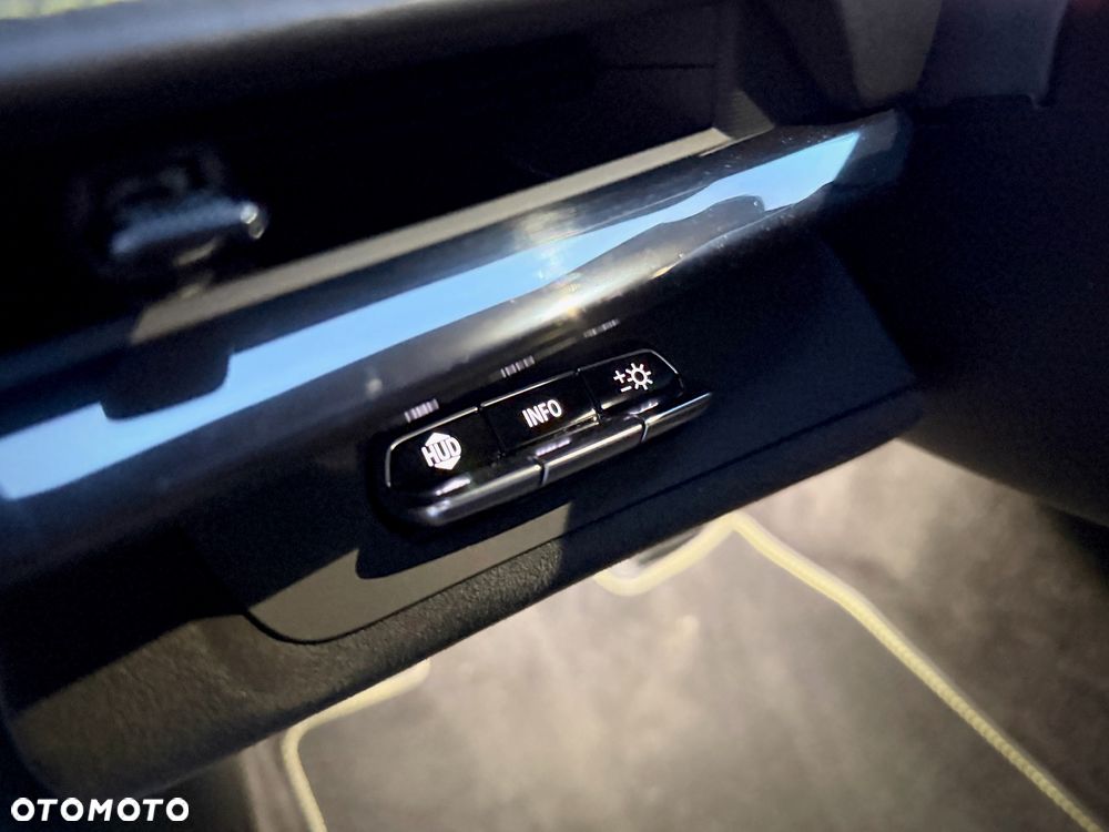 Chevrolet Corvette Stingray 3LT 6.2 V8 Automatik - 29