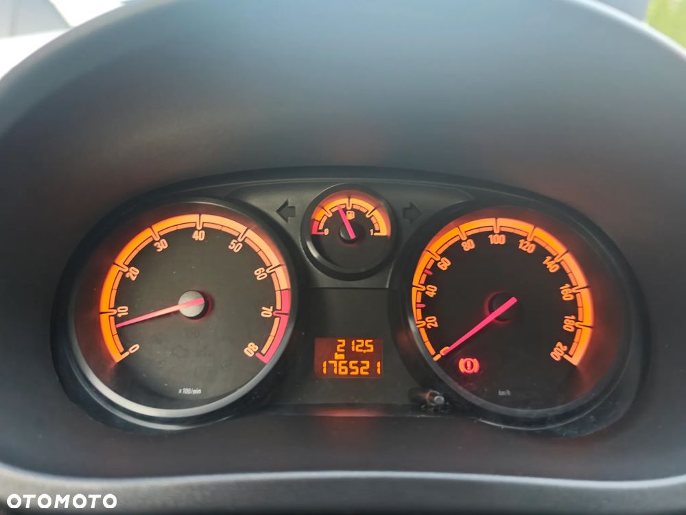 Opel Corsa 1.2 16V (ecoFLEX) Innovation - 12