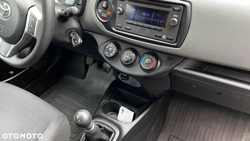 Toyota Yaris 1.5 Active - 28