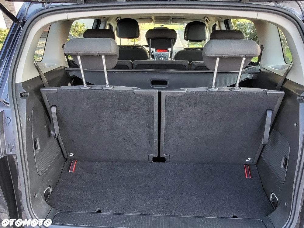 Opel Zafira 2.0 CDTI Enjoy - 11