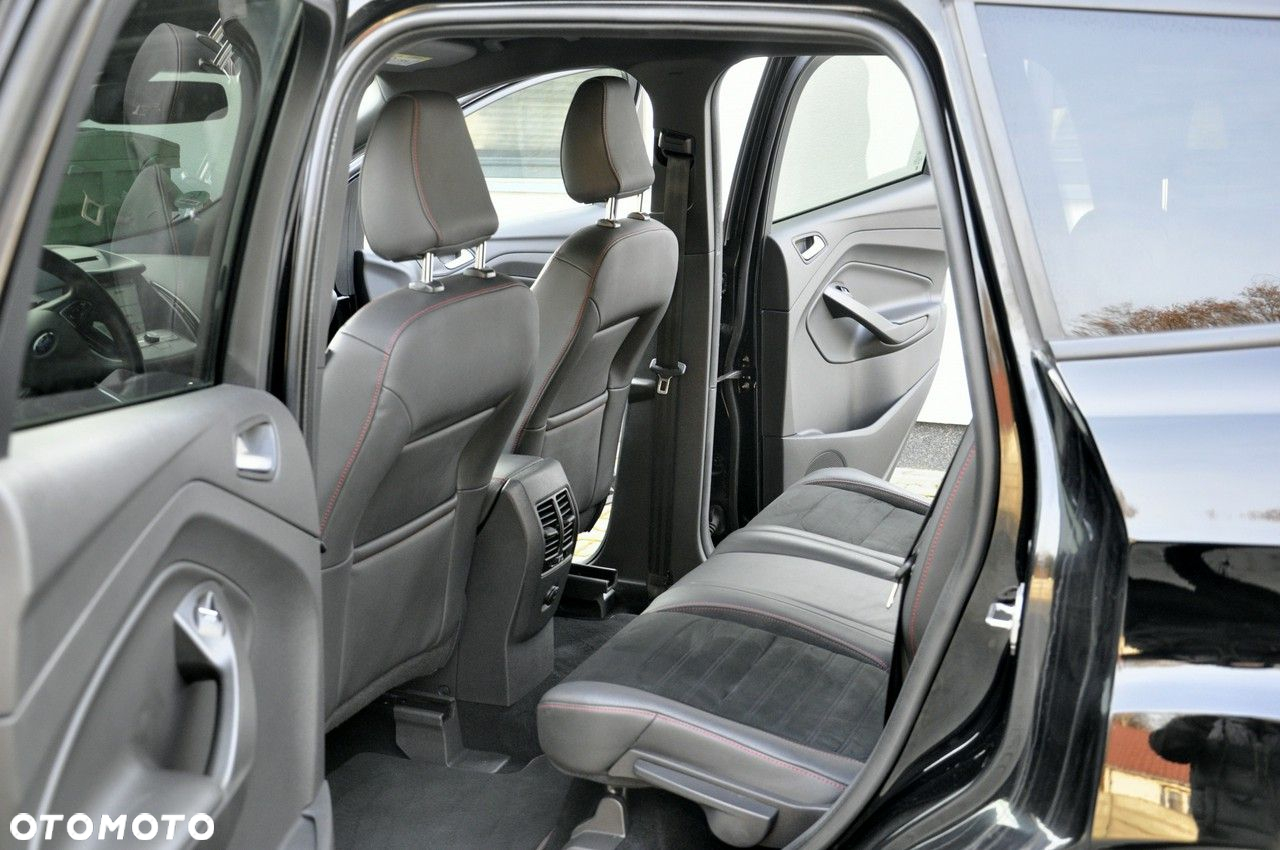Ford Kuga 1.5 EcoBlue ST-LINE - 24