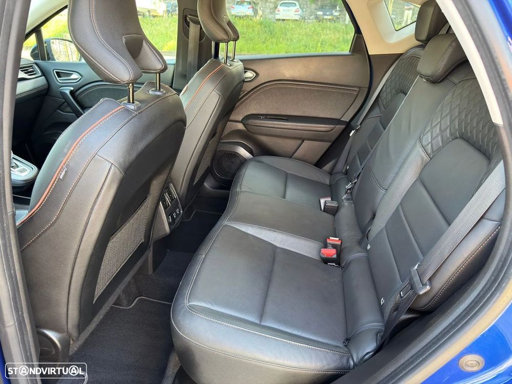 Renault Captur 1.6 E-Tech Full Hybrid Techno - 32