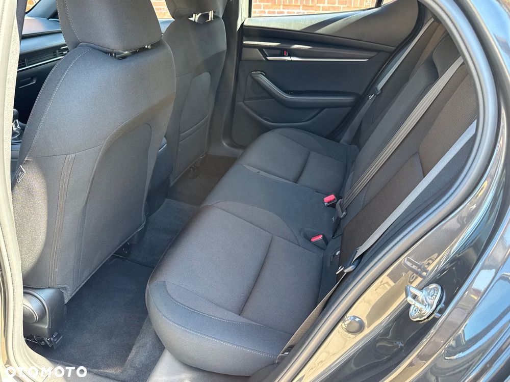 Mazda 3 SKYACTIV-X 2.0 M-Hybrid - 23