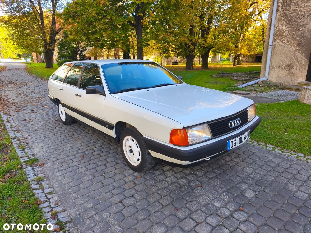 Audi 100 Avant - 12