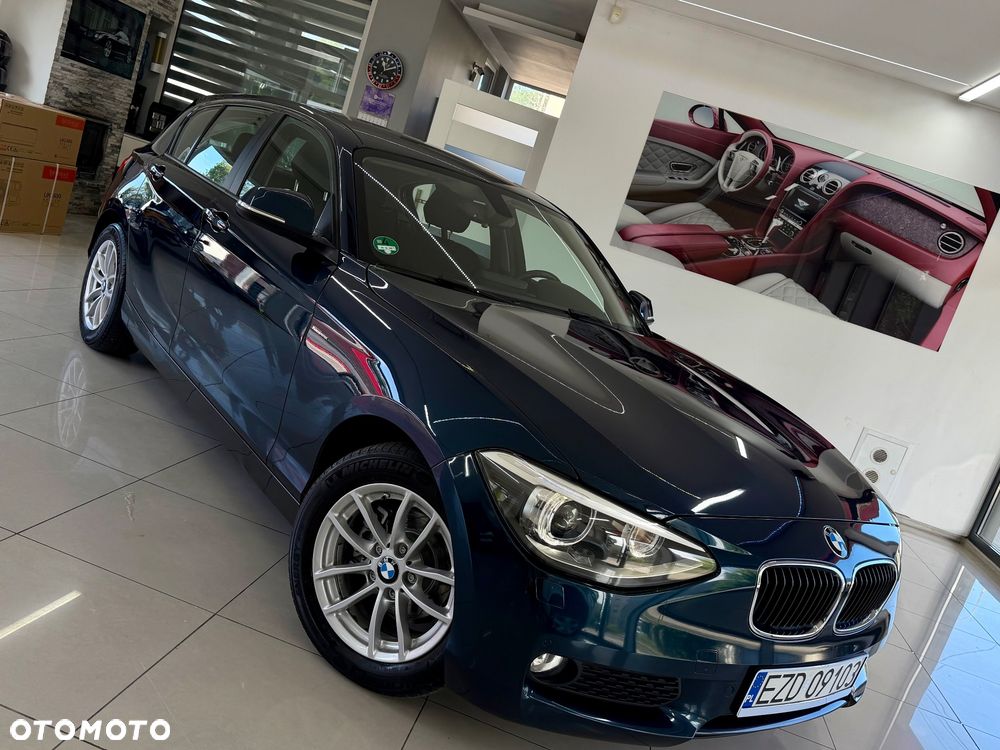 BMW Seria 1 116i - 22
