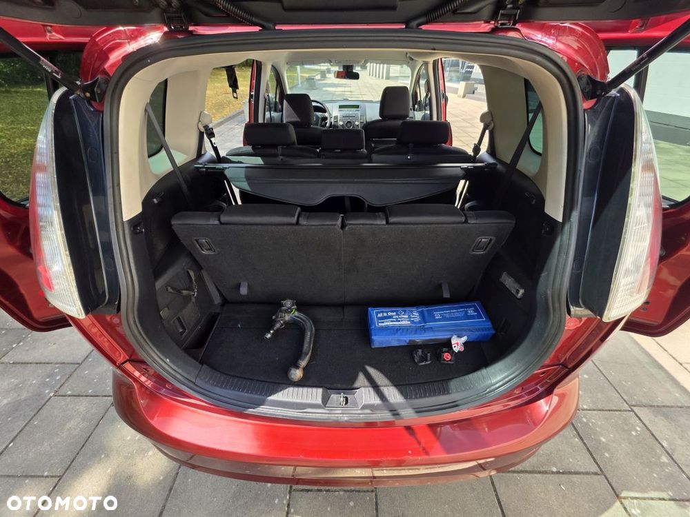 Mazda 5 2.0 Exclusive + - 13