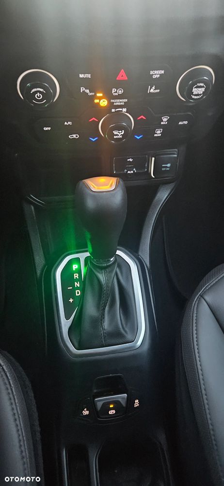 Jeep Renegade 1.5 GSE T4 48V e-Hybrid Automatik High Altitude - 23