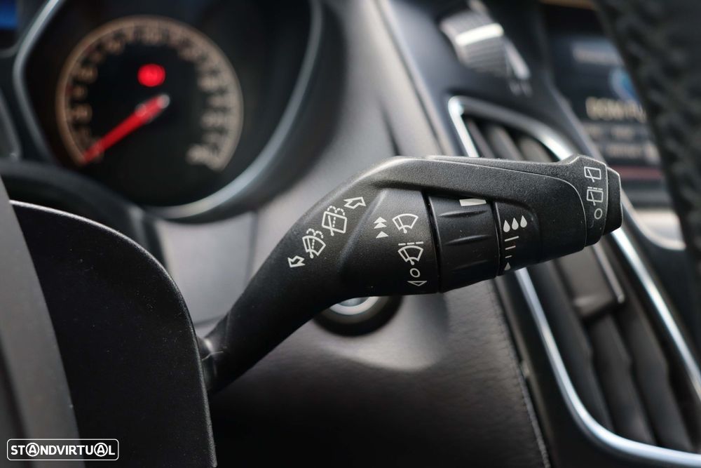 Ford Focus 2.0 TDCi ST-2 - 28