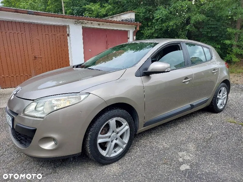 Renault Megane - 2