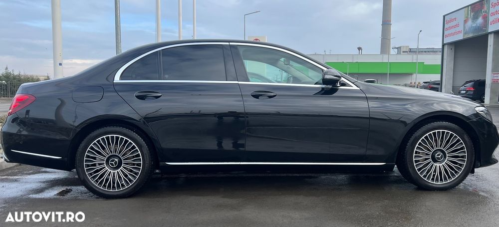 Mercedes-Benz E 220 d Aut. - 3