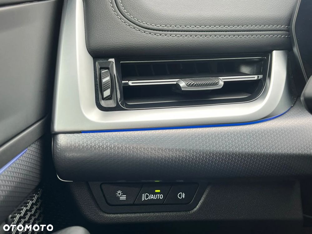 BMW iX1 xDrive30 - 17