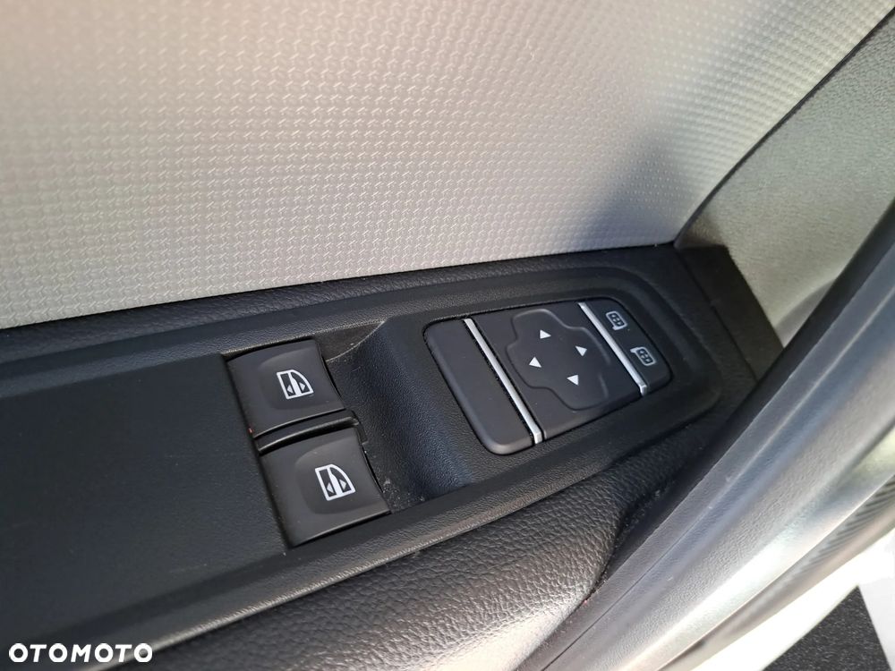 Renault KANGOO MAXI VAN - 23