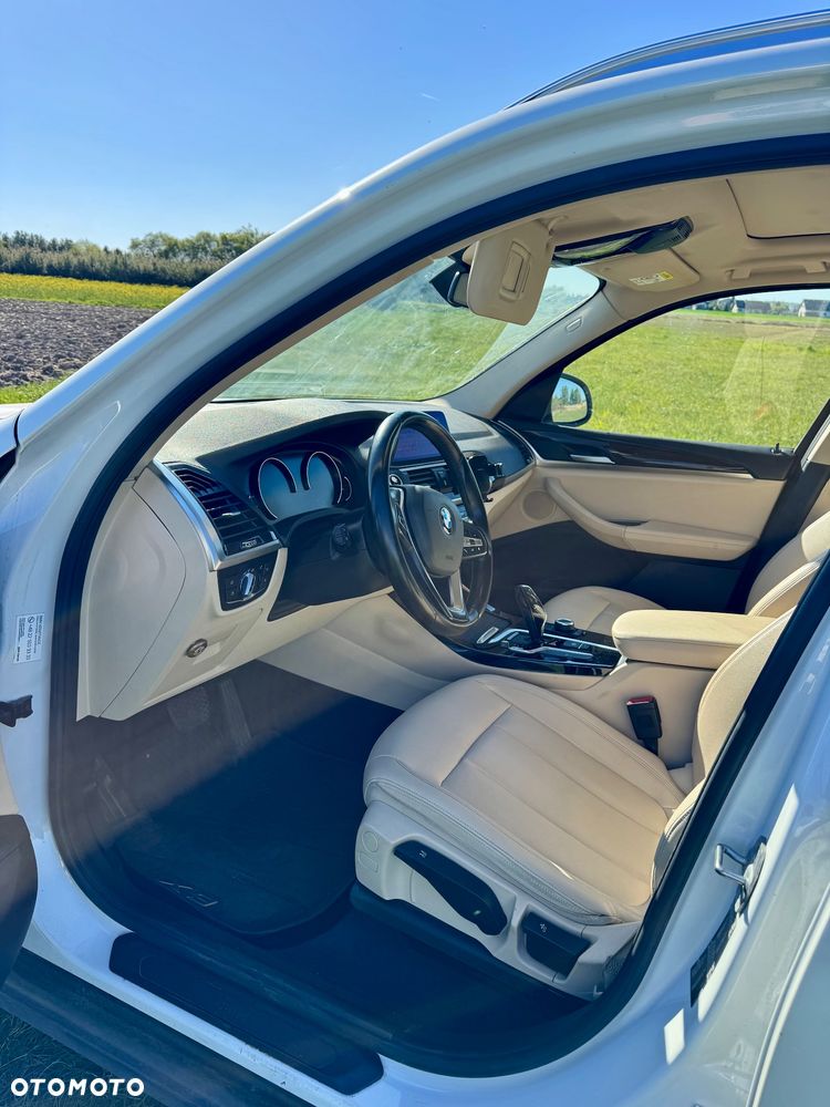 BMW X3 sDrive18d Advantage - 8