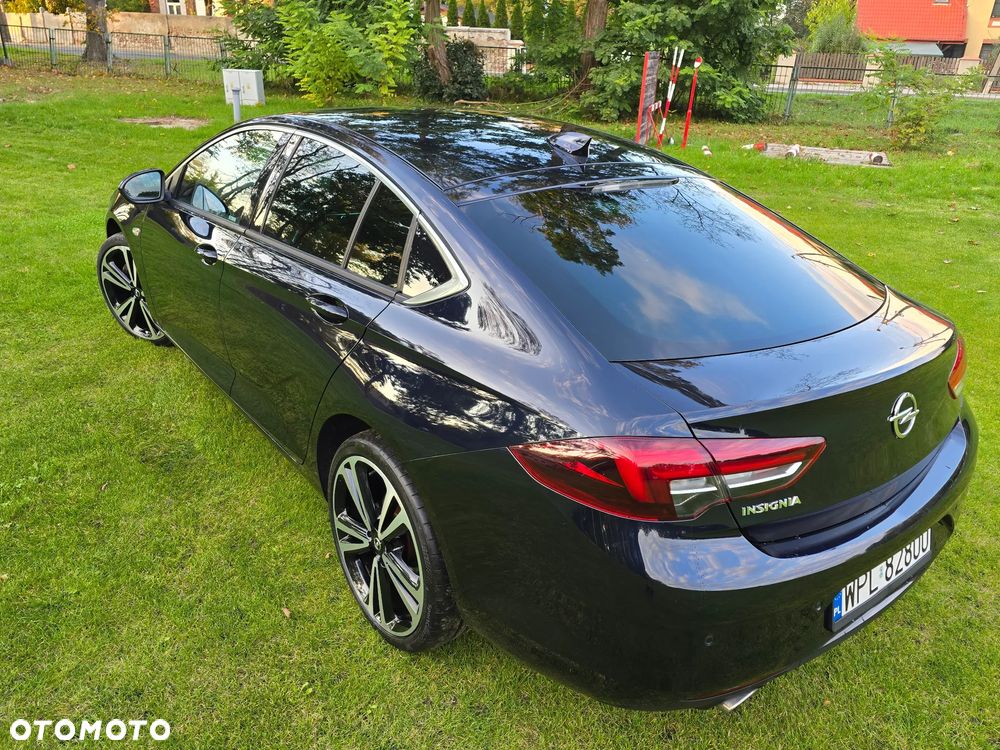 Opel Insignia - 23
