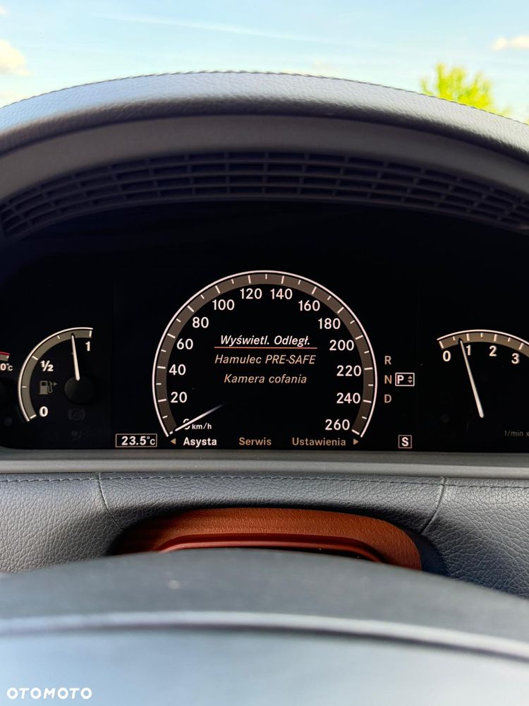 Mercedes-Benz CL 500 7G-TRONIC - 23