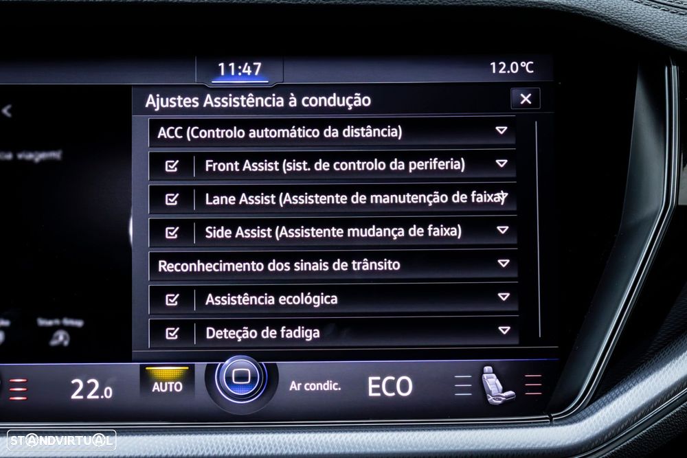 VW Touareg 3.0 TDI V6 R-Line - 39