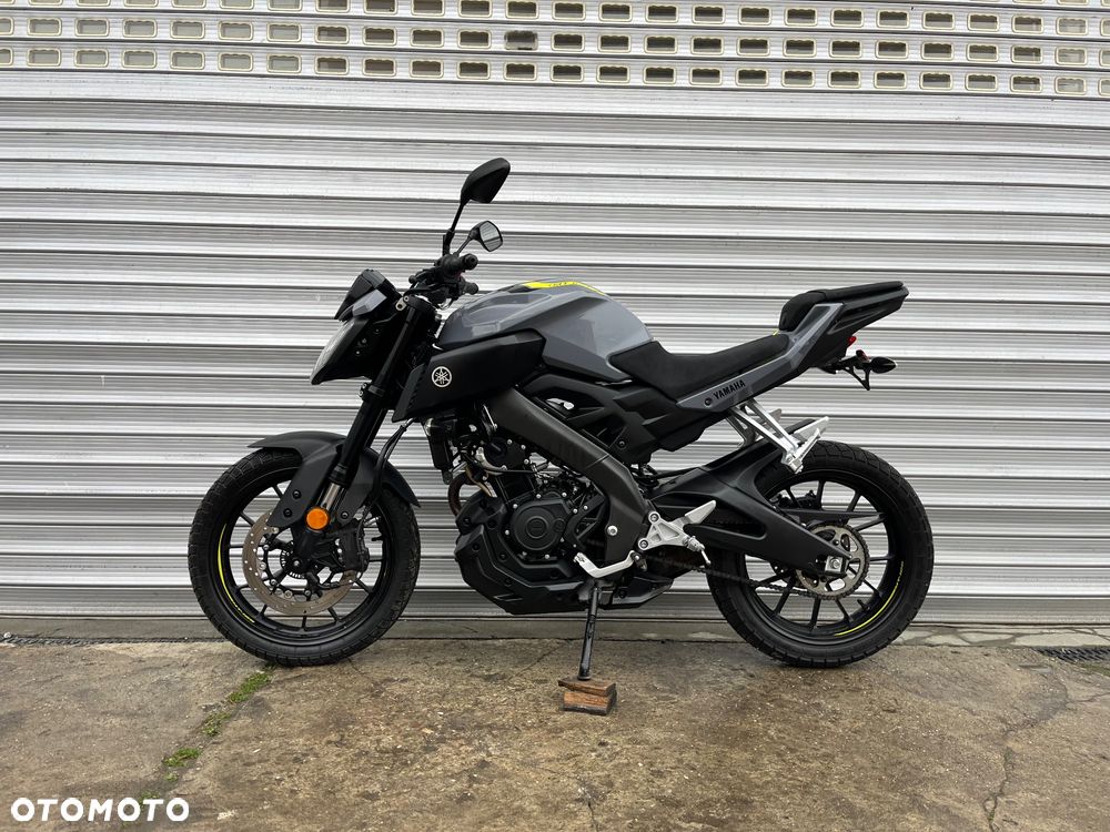 Yamaha MT - 2
