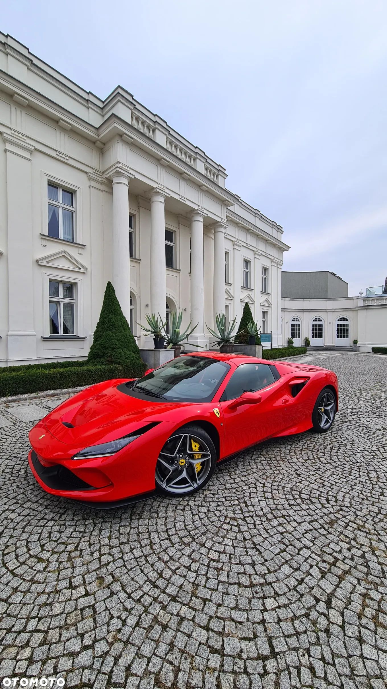 Ferrari F8 Spider 458 - 1