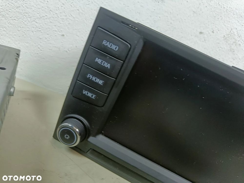 Radio Seat Leon 3 III Wyświetlacz Czytnik Jednostka Nawigacja 5QA035858 5F0919604A - 3