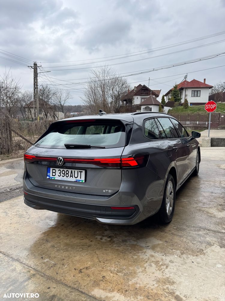 Volkswagen Passat 1.5 eTSI DSG MHEV Business - 2