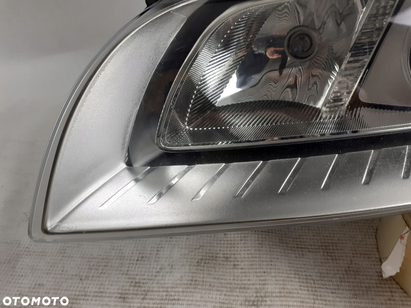 Lampa lewa przód Volvo XC70 V70 S80 xenon 07-13r. - 2