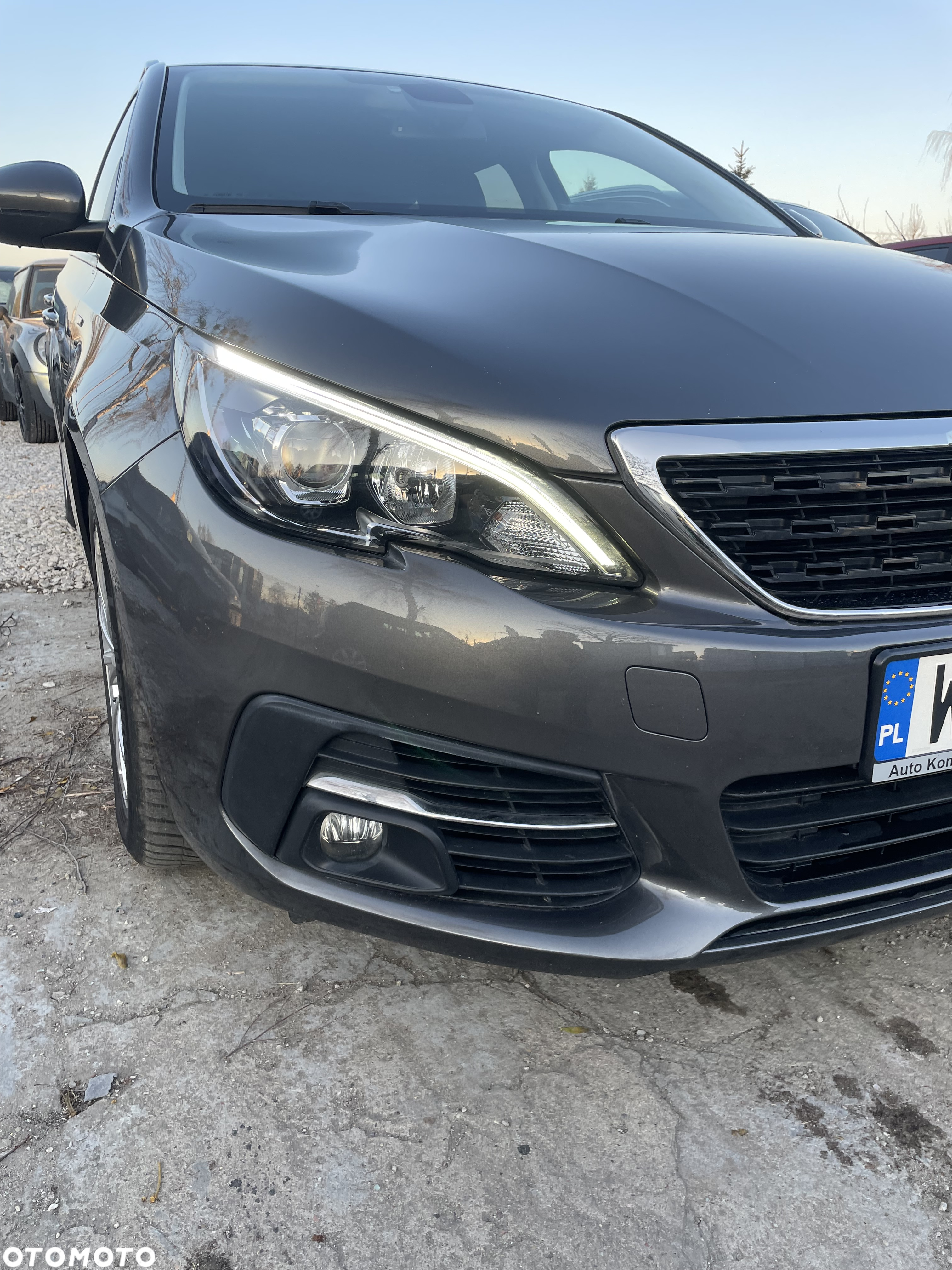 Peugeot 308 - 13