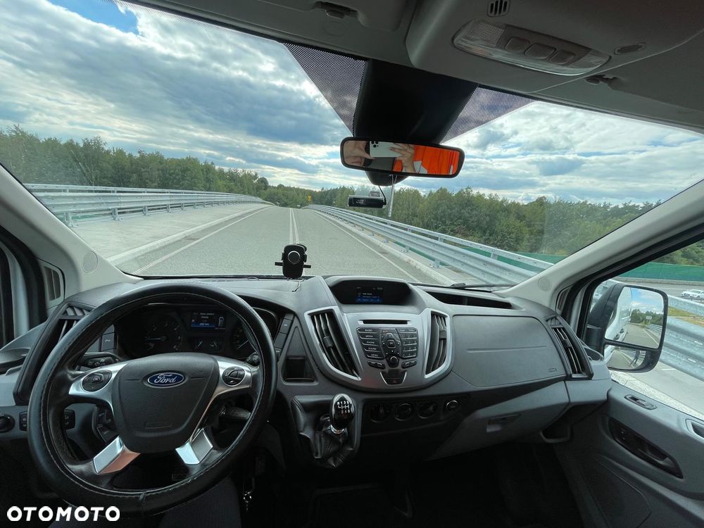 Ford Transit - 20