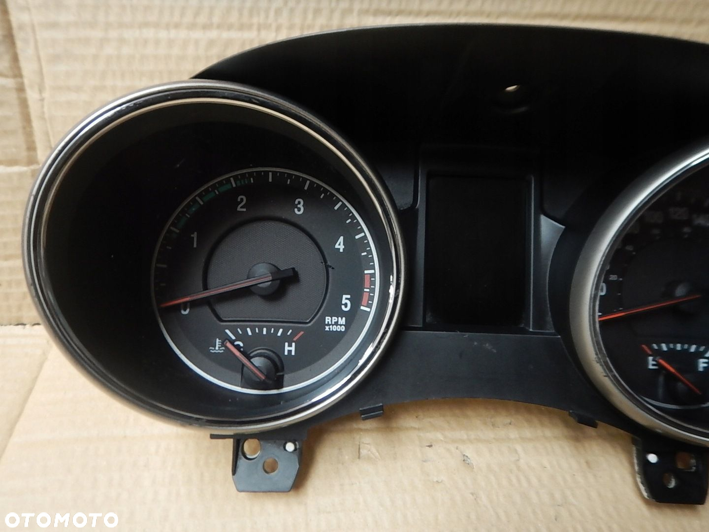 LICZNIK ZEGARY JEEP GRAND CHEROKEE IV WK2 3.0CRD 56046664AC EUROPA - 3