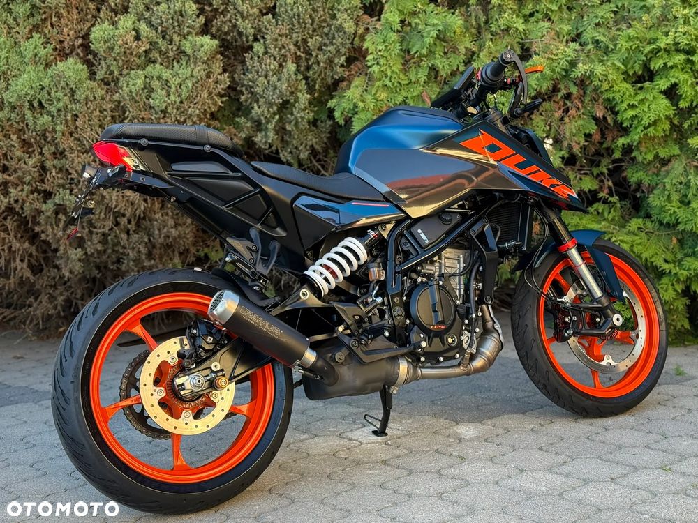 KTM Duke - 3