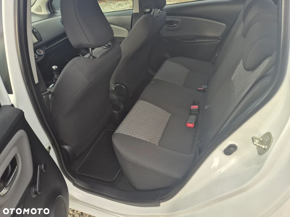 Toyota Yaris 1.33 VVT-i Style - 15