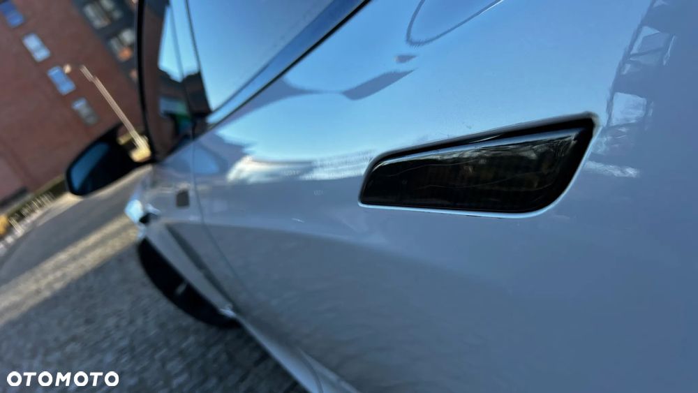 Tesla Model S Long Range - 20