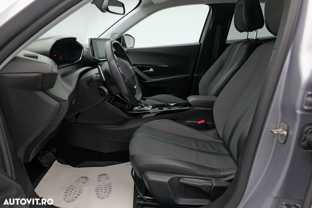 Peugeot 2008 1.5 BlueHDI EAT8 STT Allure Pack - 14