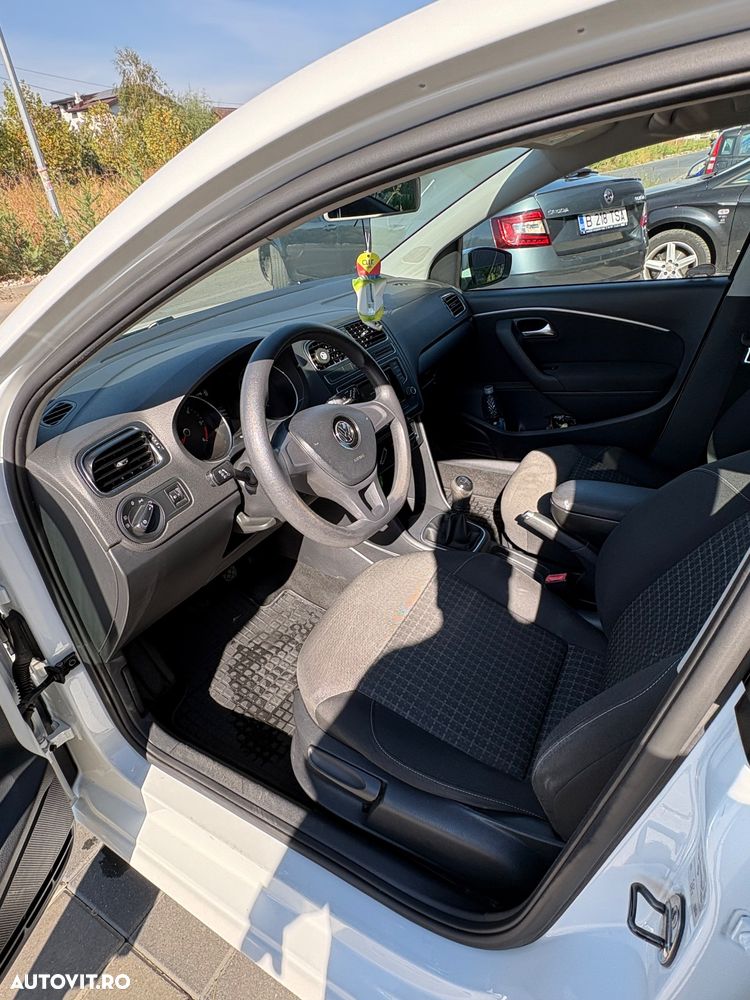 Volkswagen Polo - 9