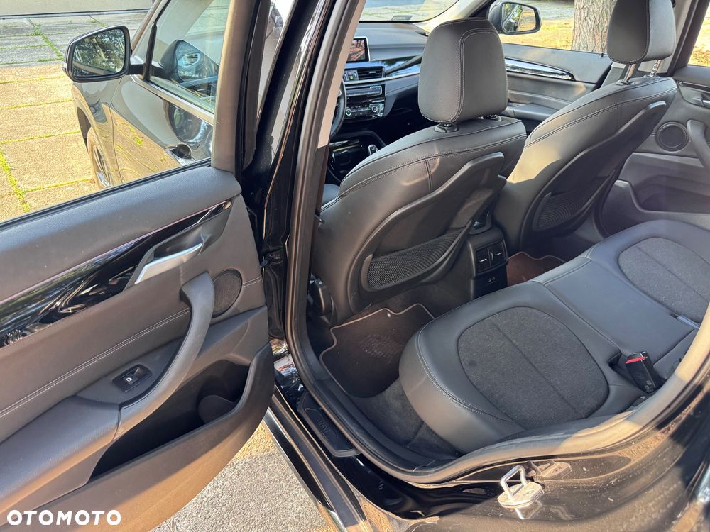 BMW X1 sDrive18i xLine sport - 17