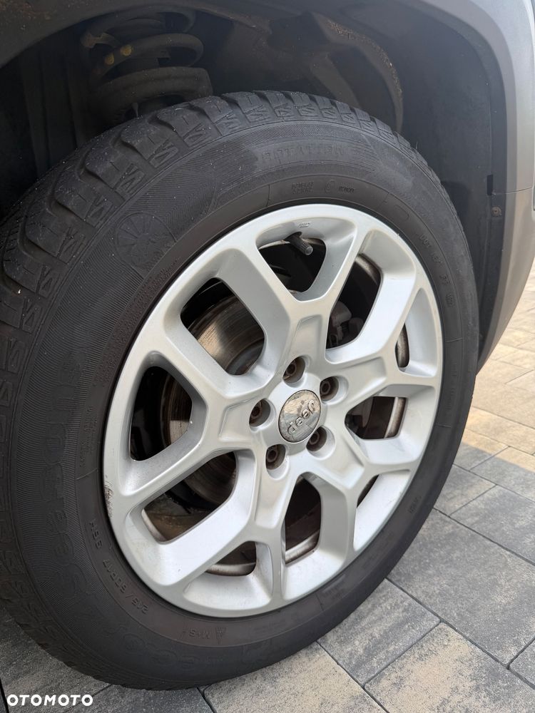 Jeep Renegade 1.4 MultiAir Limited - 40