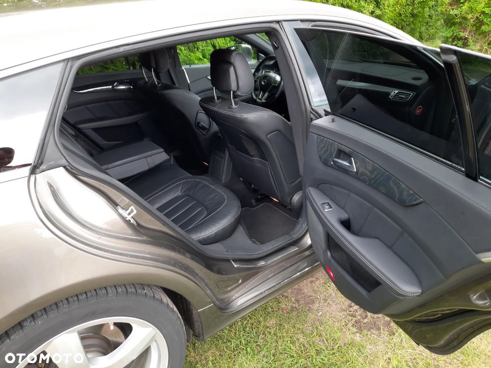 Mercedes-Benz CLS 350 CDI BlueEff - 9