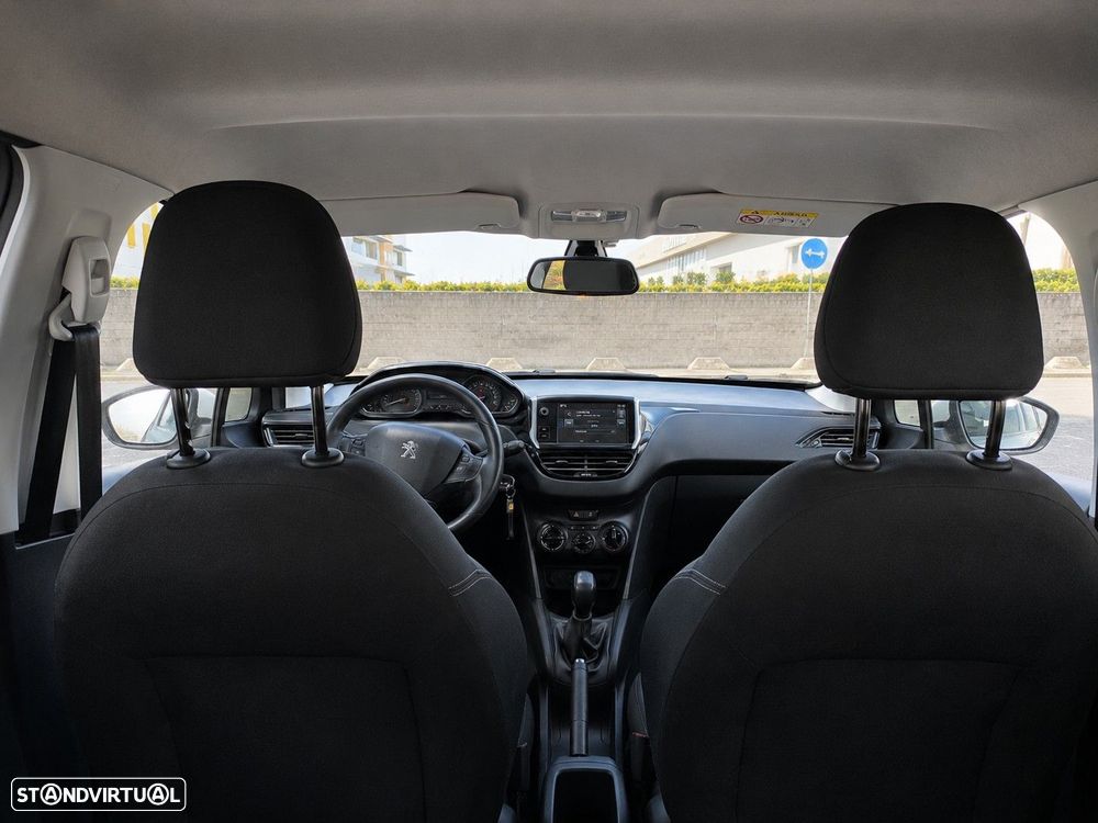 Peugeot 208 1.2 PureTech Active - 13