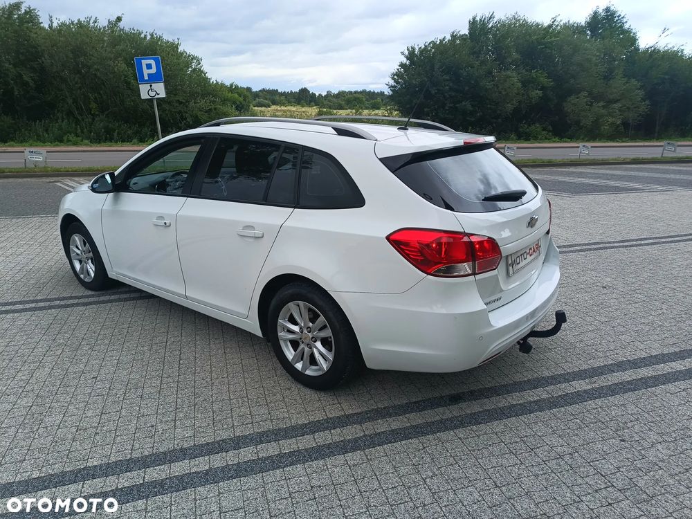 Chevrolet Cruze 1.8 LT - 4