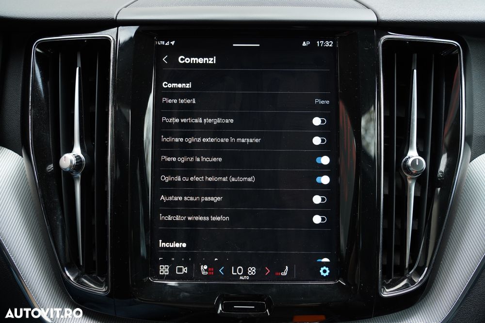 Volvo XC 60 B4 MHEV Inscription - 17